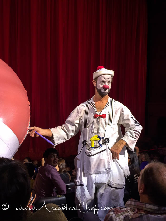 clowns at O cirque du soleil at the bellagio