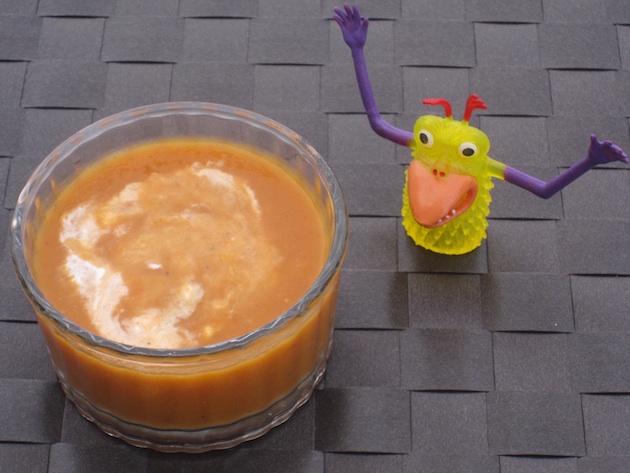 Paleo Carrot Apple Curry Soup Recipe