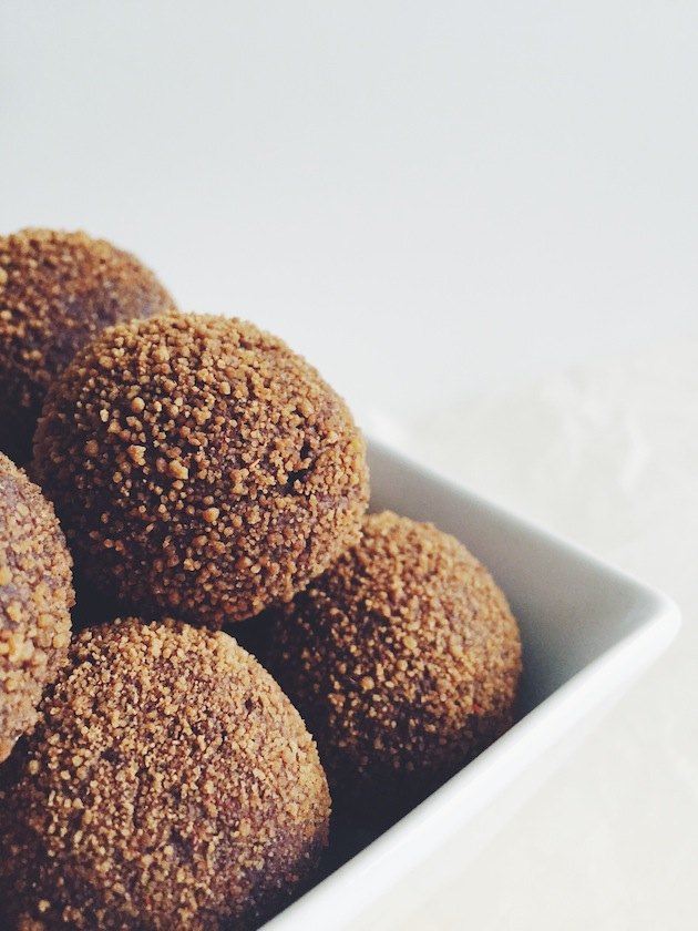 Mexican Chocolate Balls from Taylor Made it Paleo
