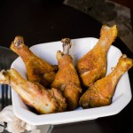 ketogenic chicken recipes - Paleo crispy garlic chicken drumsticks recipe #keto #ketogenic #recipes #chicken https://paleoflourish.com/ketogenic-chicken-recipes