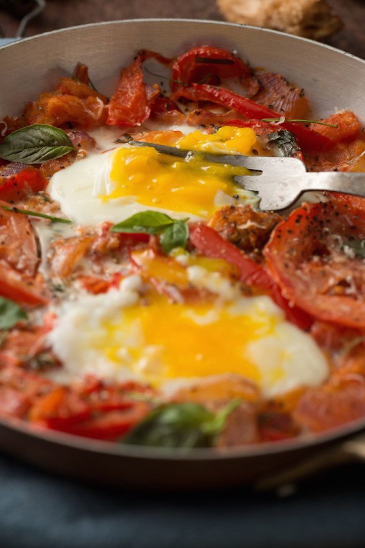 Paleo Basil Tomato Eggs Recipe from Real Food Pledge at https://paleoflourish.com/48-super-easy-paleo-recipes