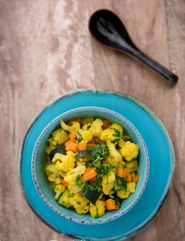 Colorful Vegetable Curry #paleo #recipes #glutenfree https://paleoflourish.com/colorful-vegetable-curry