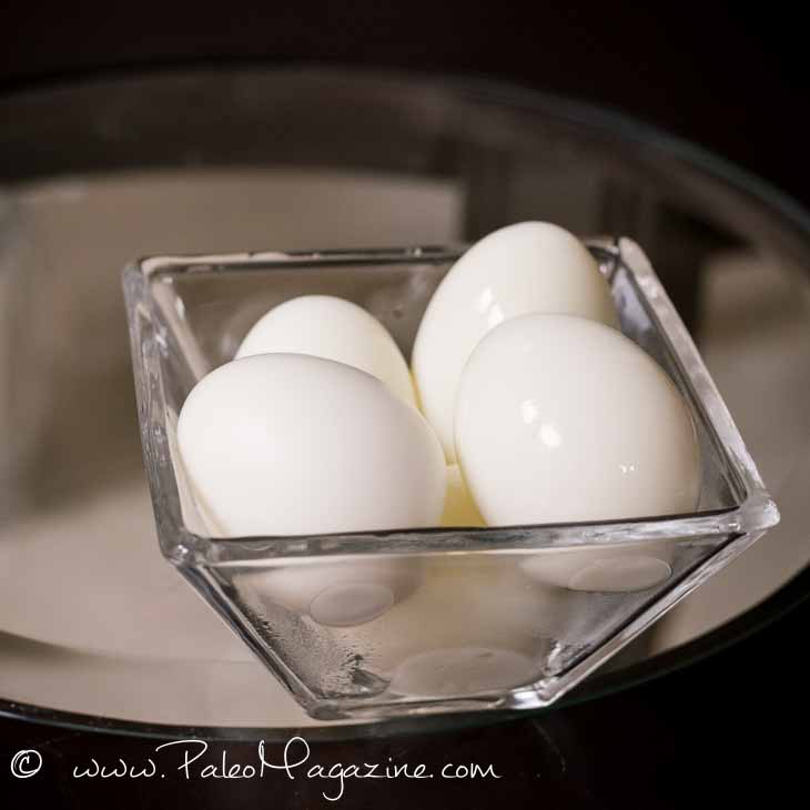 How To Make Hard Boiled Eggs In Instant Pot #paleo #recipes #glutenfree https://paleoflourish.com/hard-boiled-eggs-instant-pot