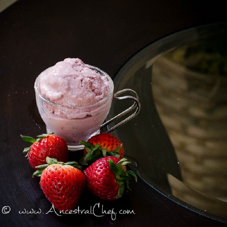Easy Paleo Strawberry Ice Cream Recipe