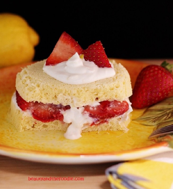 Quick Paleo Strawberry Lemon Shortcake