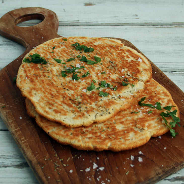 Paleo Garlic Flatbread Recipe #paleo https://paleoflourish.com/paleo-garlic-flatbread-recipe