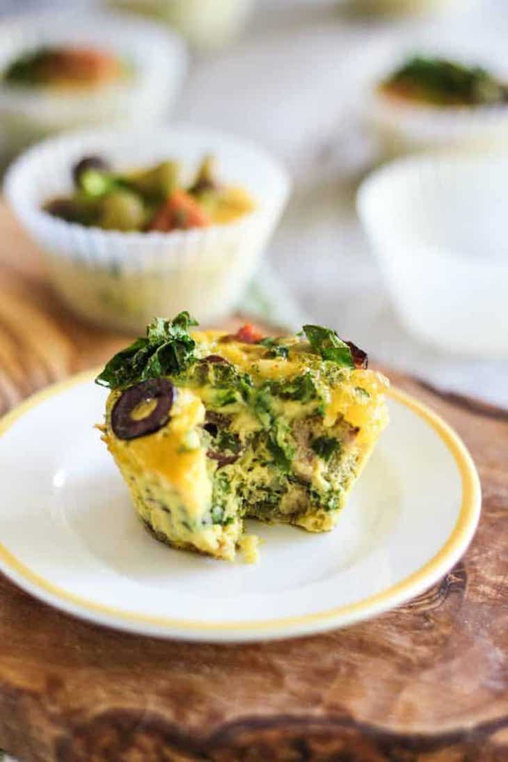 Smoked Ham, Kale and Olives Frittata Cups