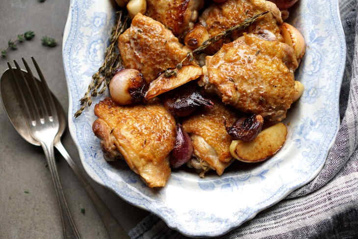 Chicken with Cider Vinegar Cream and Caramelised Apples