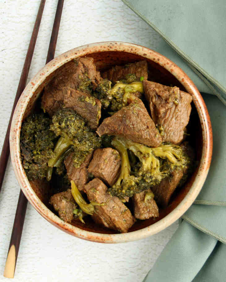 Paleo Pressure Cooker Beef and Broccoli Recipe #paleo https://paleoflourish.com/paleo-pressure-cooker-beef-broccoli-recipe